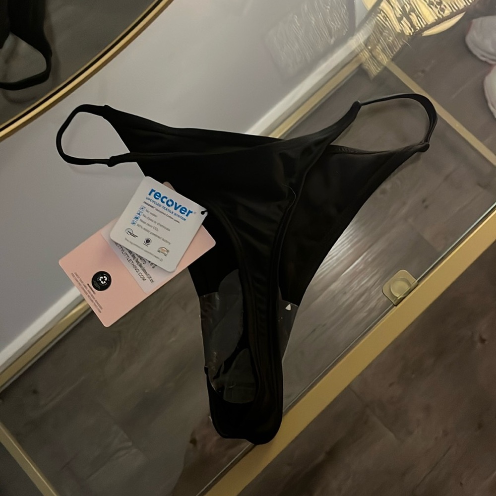 Pretty little thing Black bikini bottom new with tags